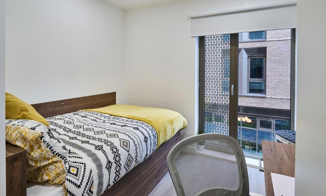 Apartmán For Students Only The Oaks In Coventry Exteriér fotografie