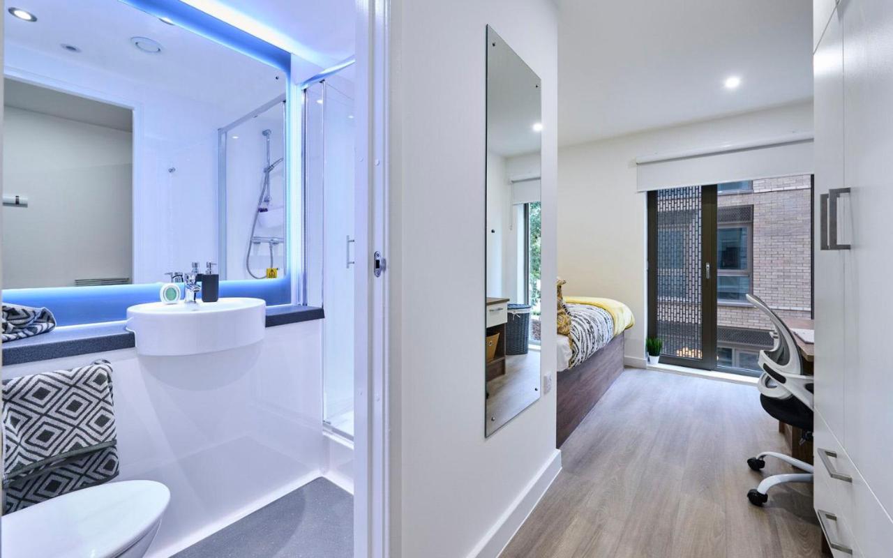 Apartmán For Students Only The Oaks In Coventry Exteriér fotografie
